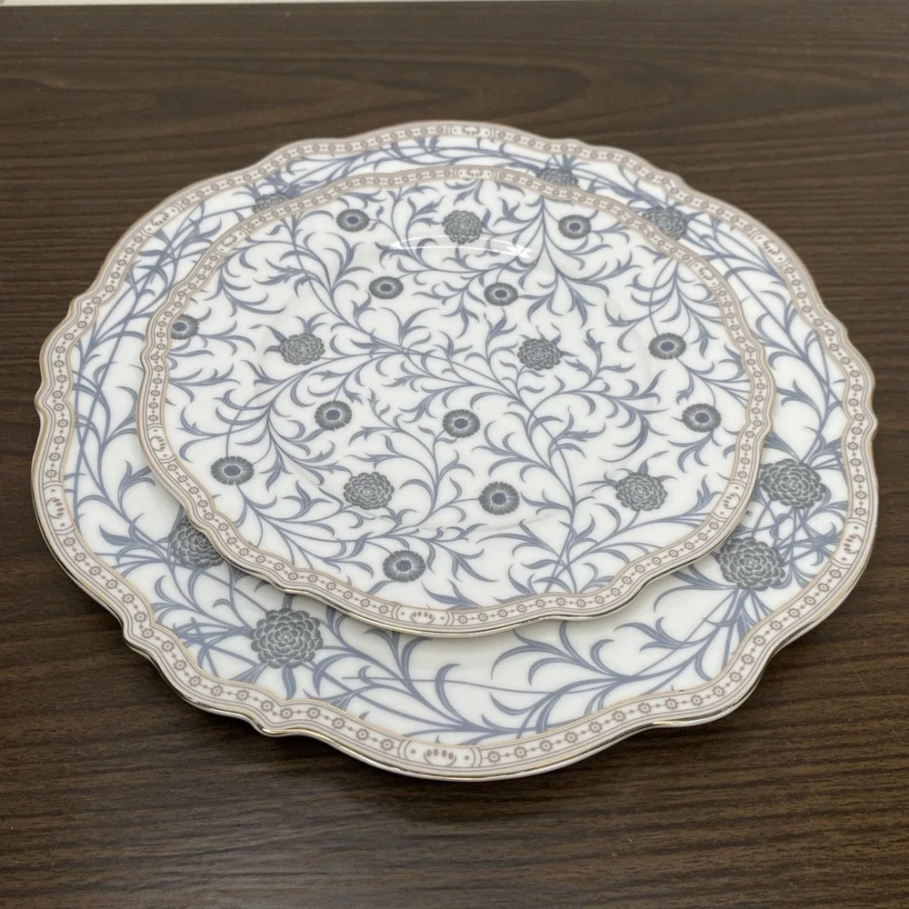 Morris & Co. SWEET BRIAR Premium Porcelain Gold Rim Dinner And Salad Plate Combo